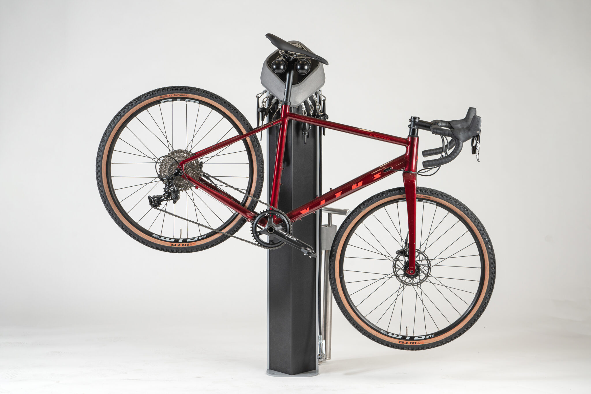 Deluxe Bike Repair Station and Pump Bundle Cyclehoop